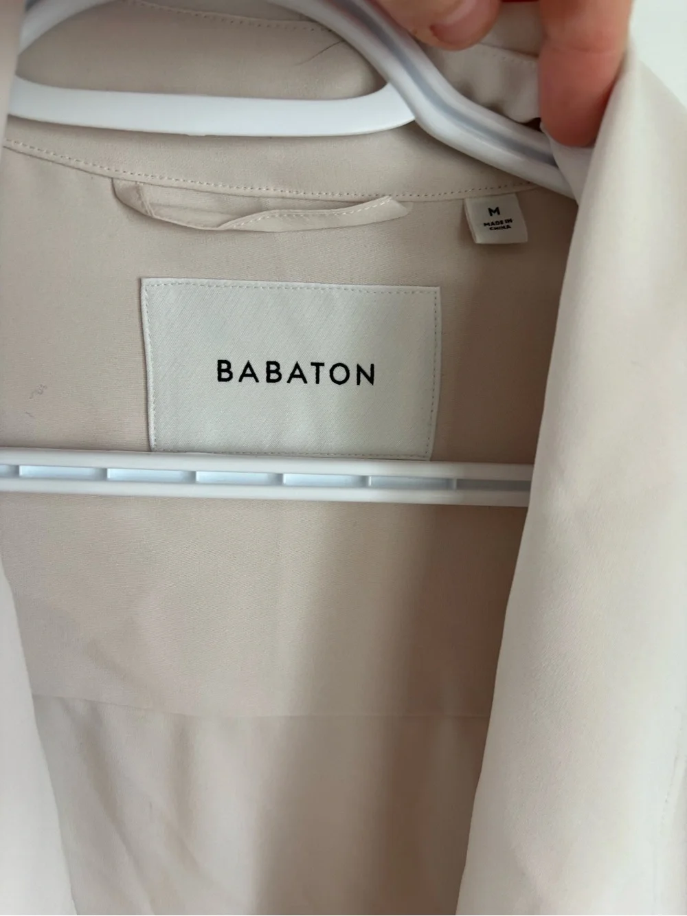 Babaton Kahlo Cream Lightweight Belted Jacket - Picture 6 of 7